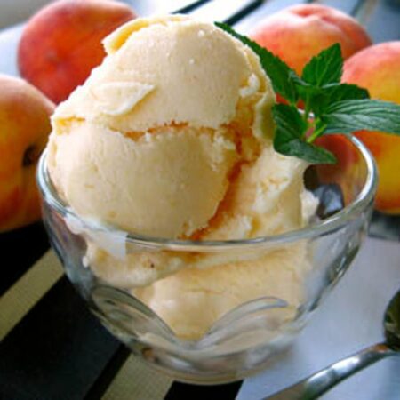 Морозиво зі смаком "Персик"